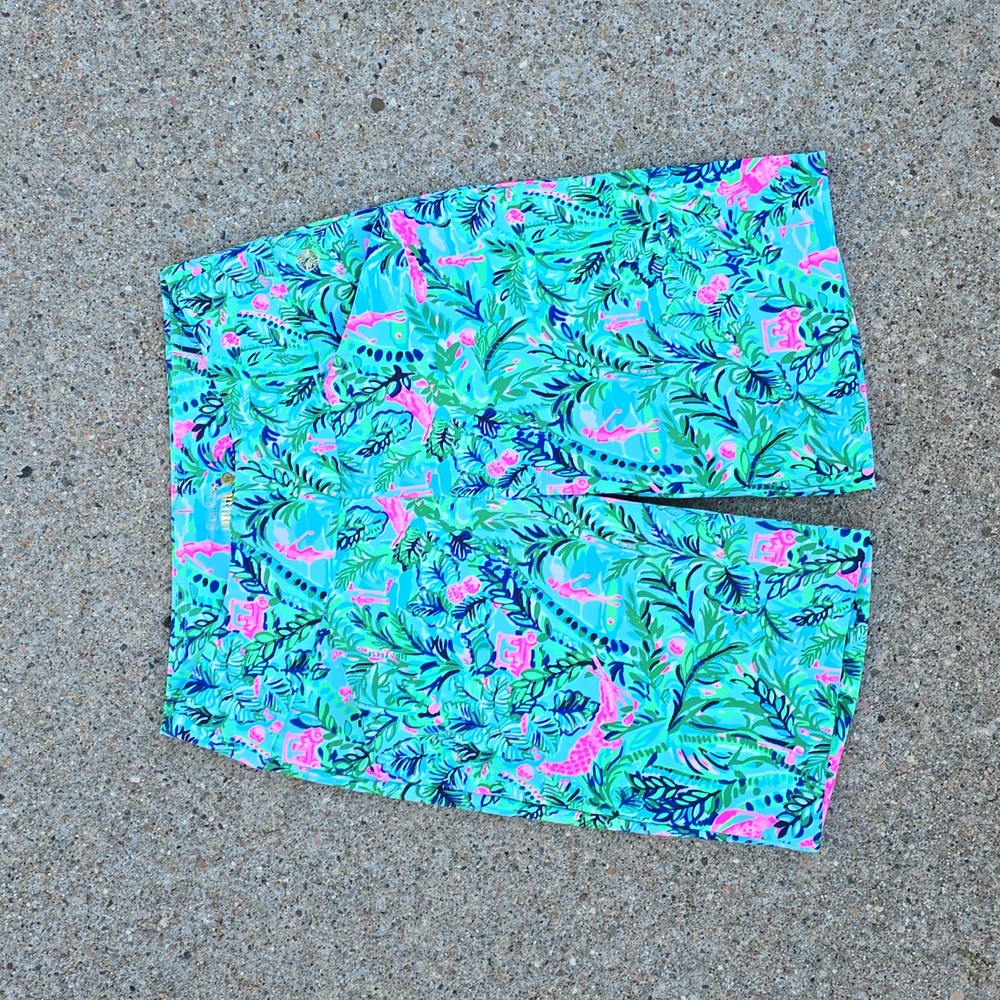 NWT Lilly Pulitzer Luxletic Reid Blue Horizon Par Fection Golf Shorts